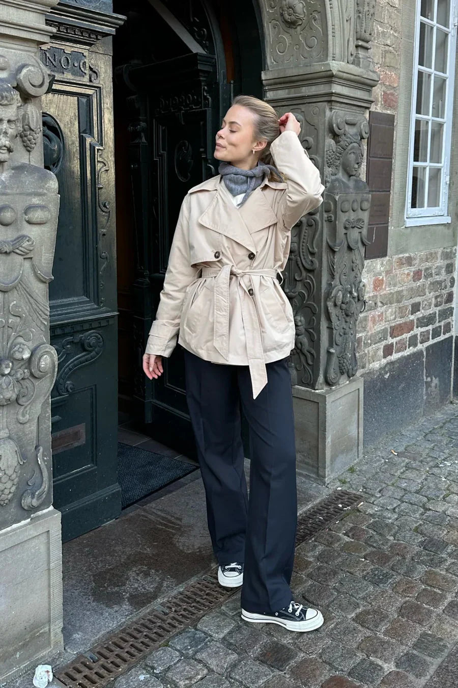 Cella - lamsleren jack voor dames met een losse snit