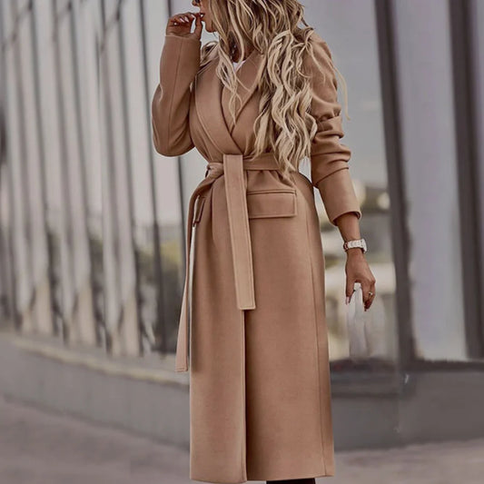 Valeraine - elegante damesjas met modieuze riem