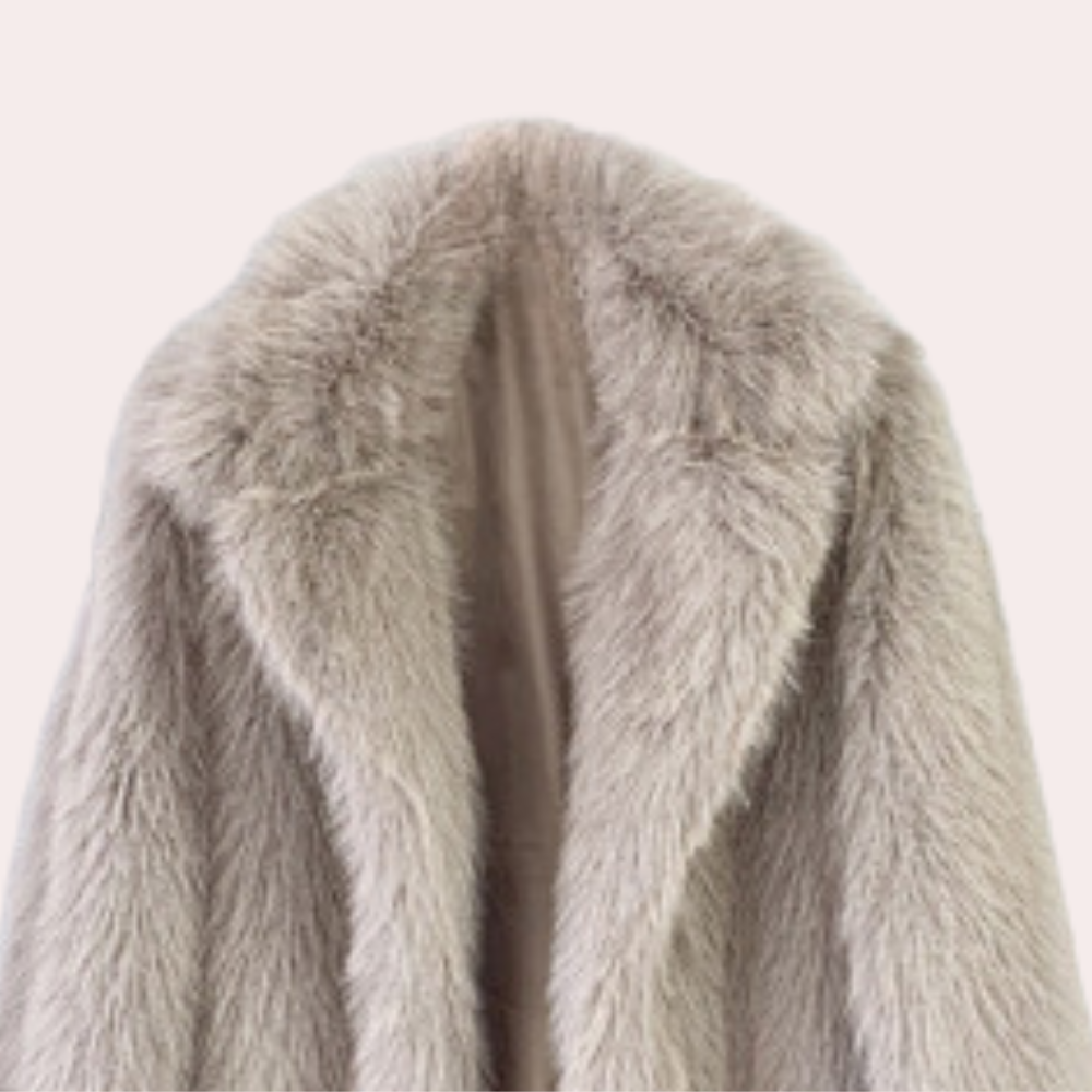 Tara - elegante pluchen winterjas voor dames