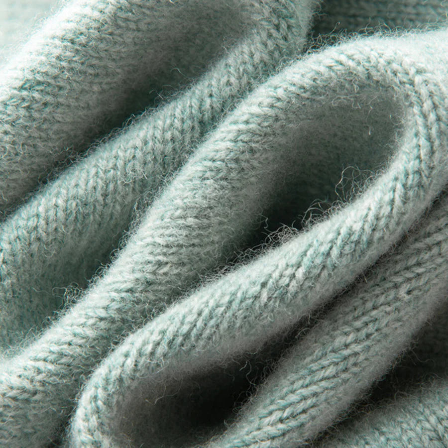 Euphrasia - modischer strickpullover für einen raffinierten look