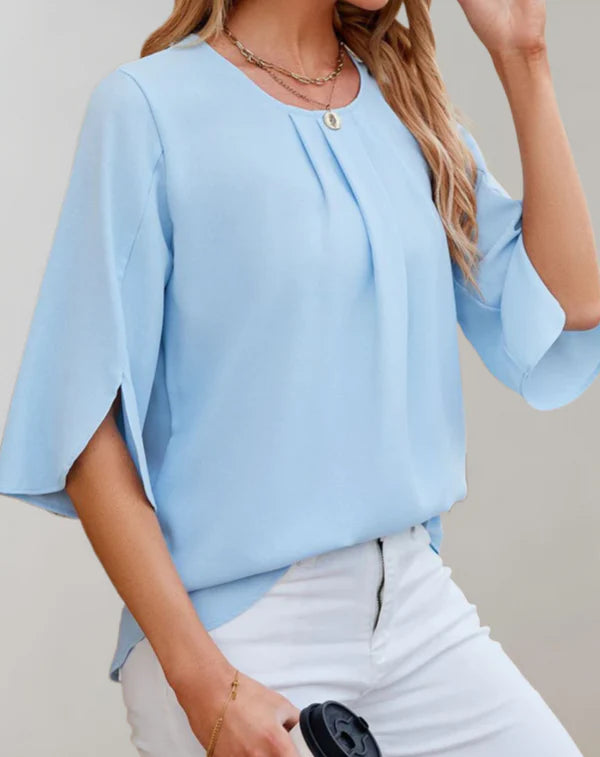 Aire - casual top met klokmouwen en ronde halslijn