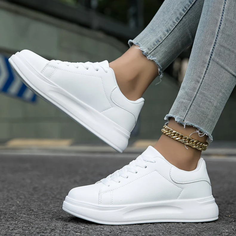 Amir | klassieke witte veterschoenen voor dames