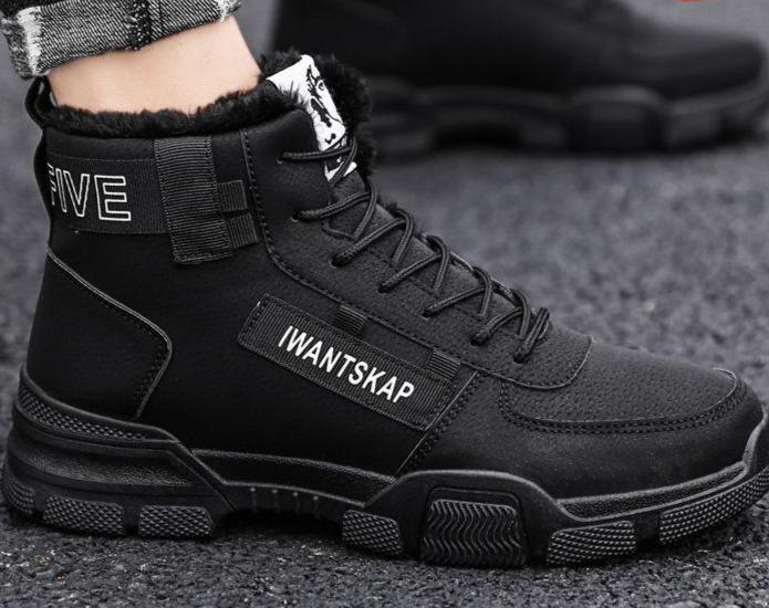 Ivantskap | stevige bontlaarzen