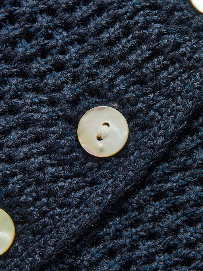 Sienna | asymmetrisch gebreid ontwerp met een nauwsluitende damestop