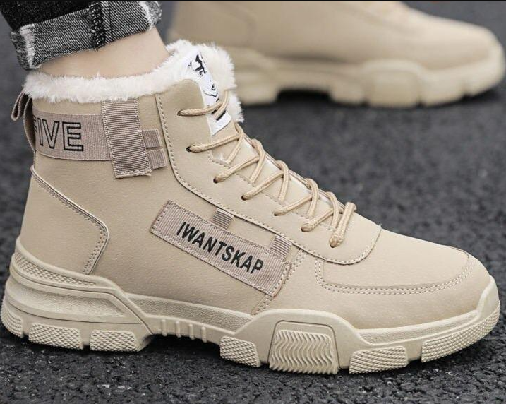 Ivantskap | stevige bontlaarzen