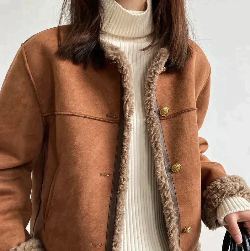 Suède damesjack met een elegante pasvorm