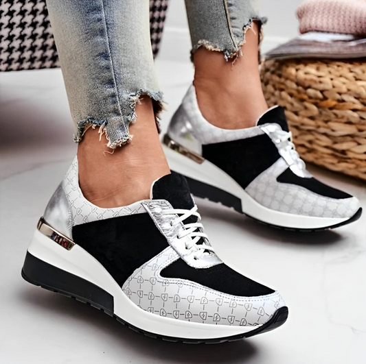 Amelia - wedge sneakers met vetersluiting sportief