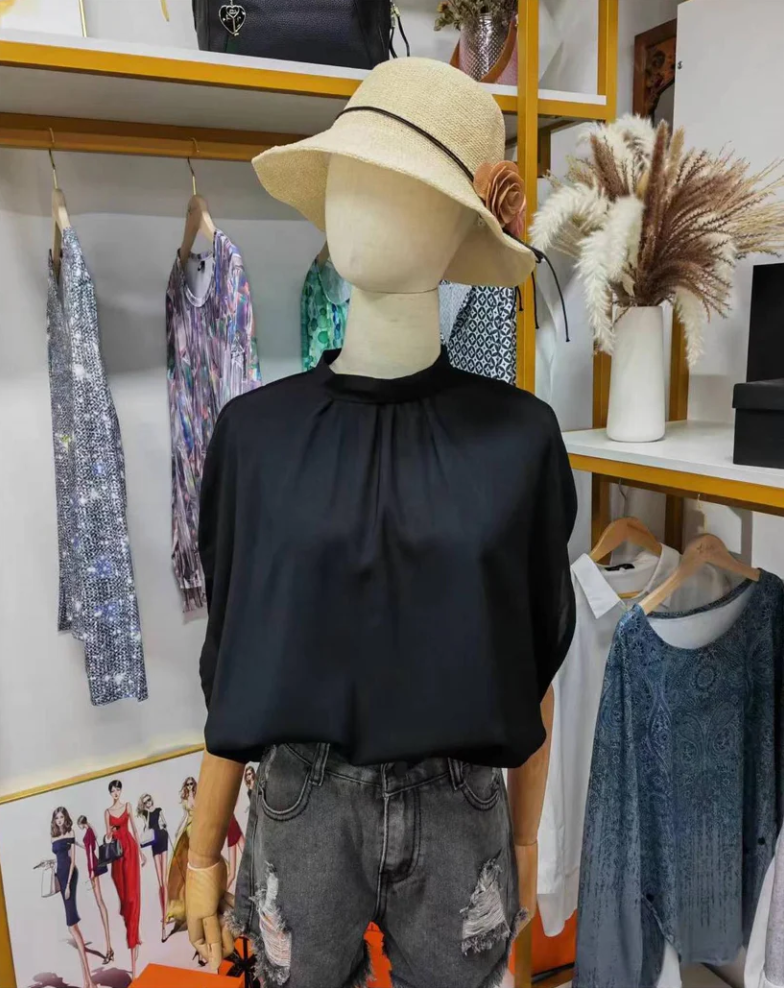 SpringStyle - zwarte effen kleur top met korte mouwen