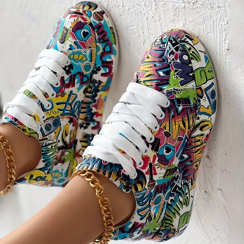Hazel | stijlvolle damessneakers met graffitiprint