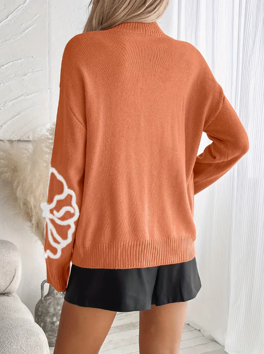 Kelsey - gebreide trui met bloemenborduurwerk