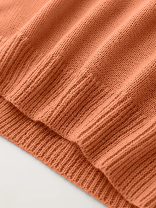 Kelsey - gebreide trui met bloemenborduurwerk