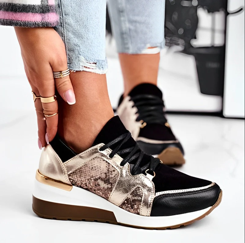Amelia - wedge sneakers met vetersluiting sportief