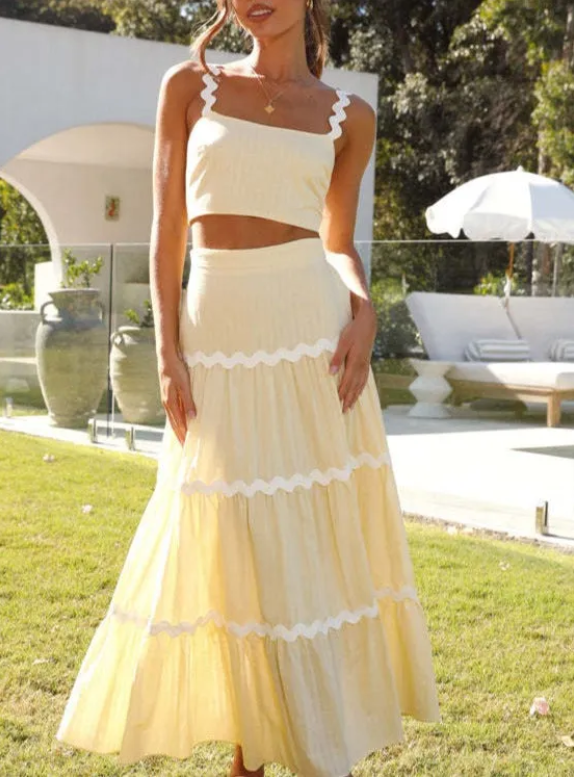 Ibrahimu | effen crop top met golfachtig ontwerp en gelaagde rokset