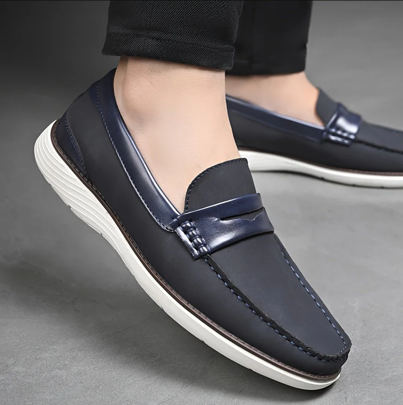 Hoogwaardige herenloafers van leer - elegant schoendesign