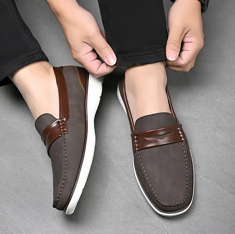 Hoogwaardige herenloafers van leer - elegant schoendesign