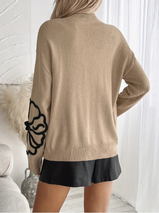 Kelsey - gebreide trui met bloemenborduurwerk
