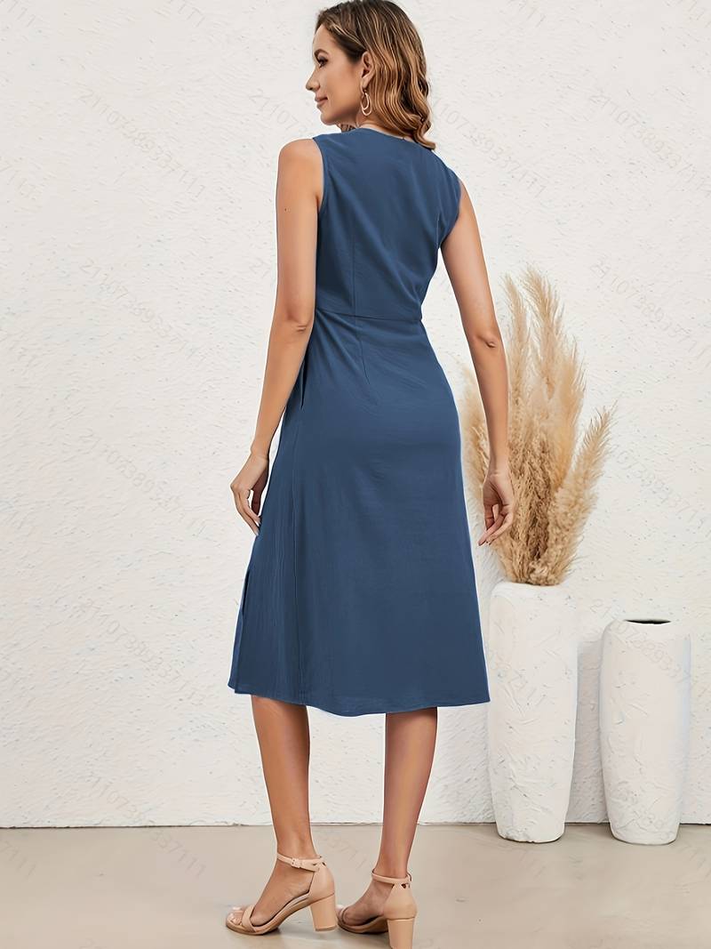 Bethany – midi-jurk met v-hals en knoopversiering