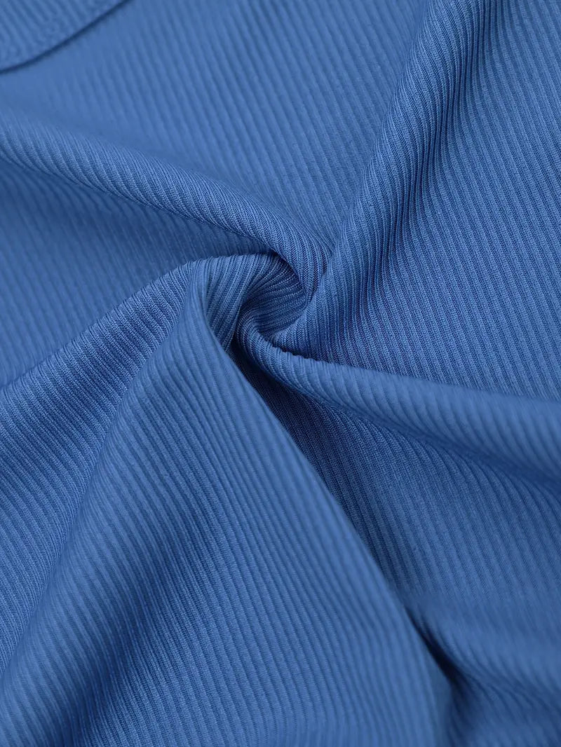 Sophia-jurk met ruches, bandjes, split en trekkoord aan de zijkant