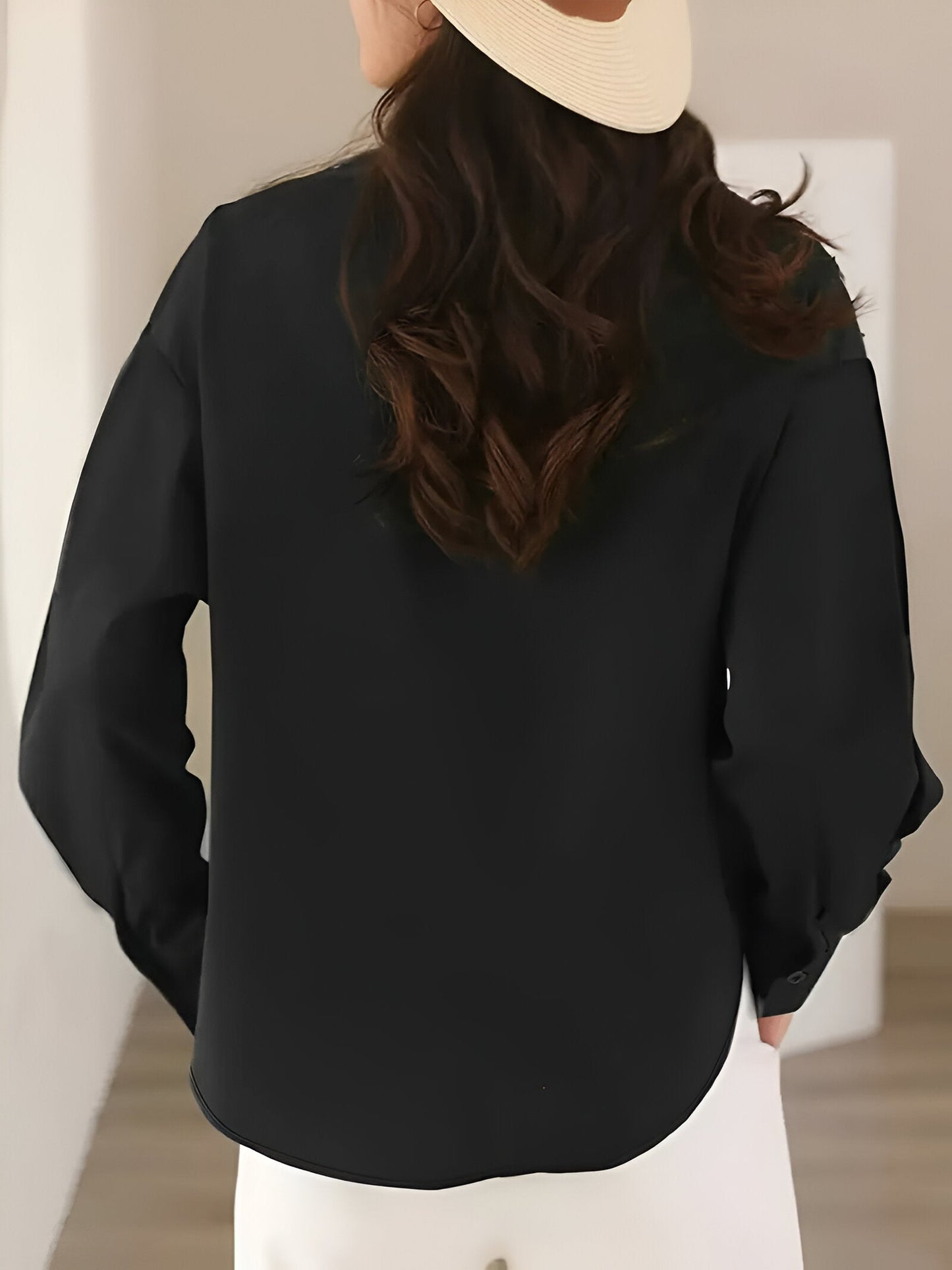 Mathildis | elegante top met digitale print van sikaherten