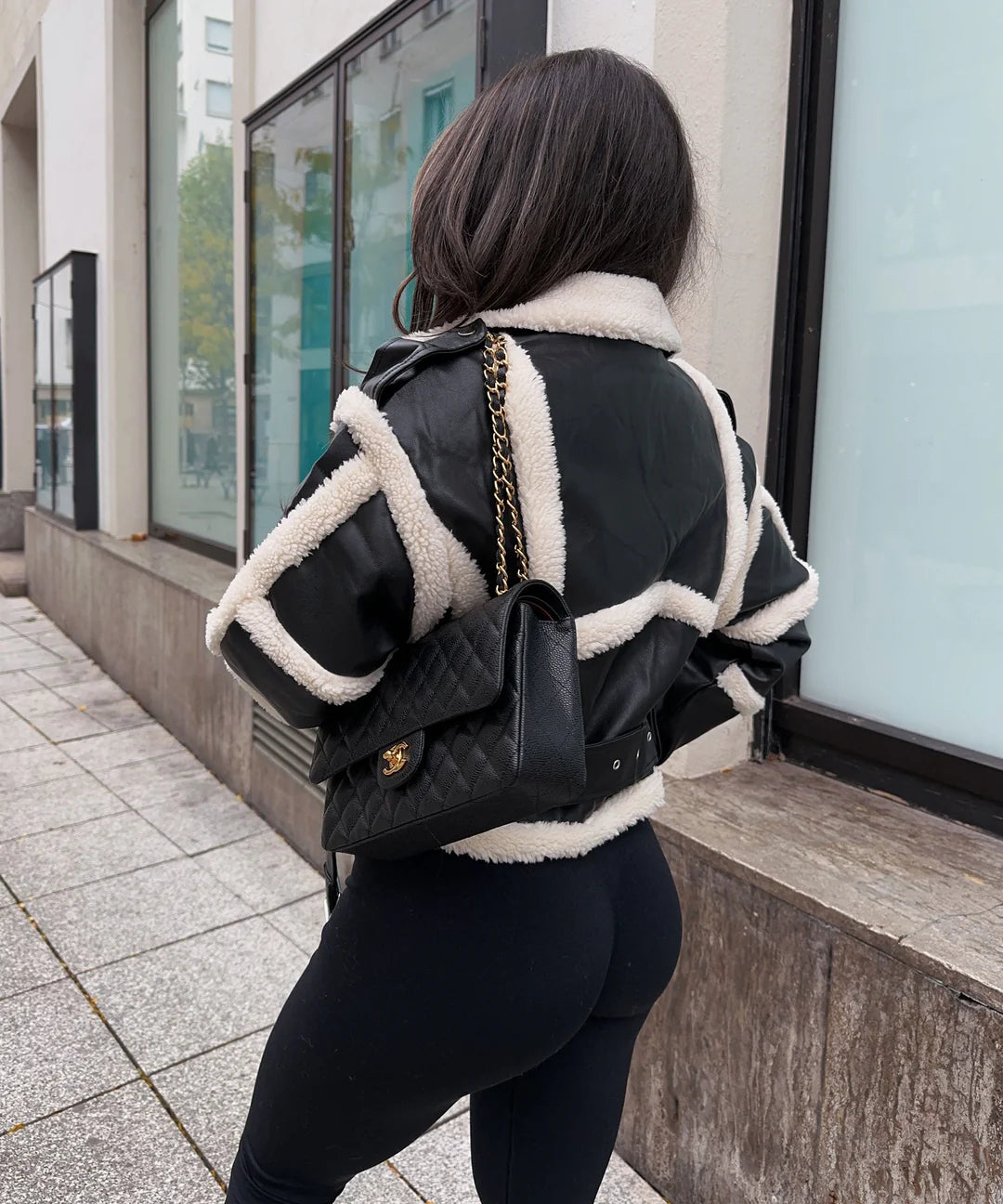 Daria met zwarte teddybont