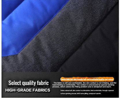 Jacks met capuchon en verstelbaar design in driekleurige look