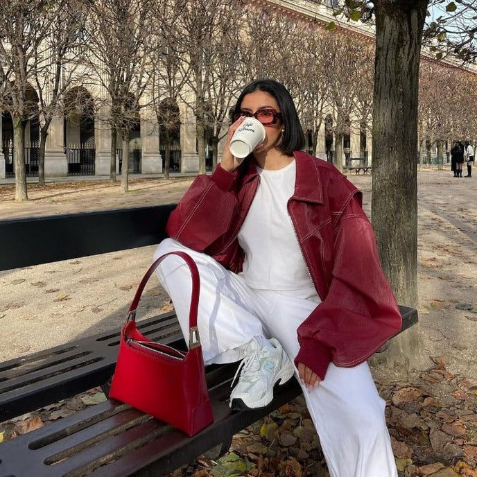 Vera - trendy rood oversized pasvorm dames jasje