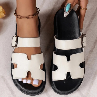 Zachte, eenvoudige sandalen voor dames