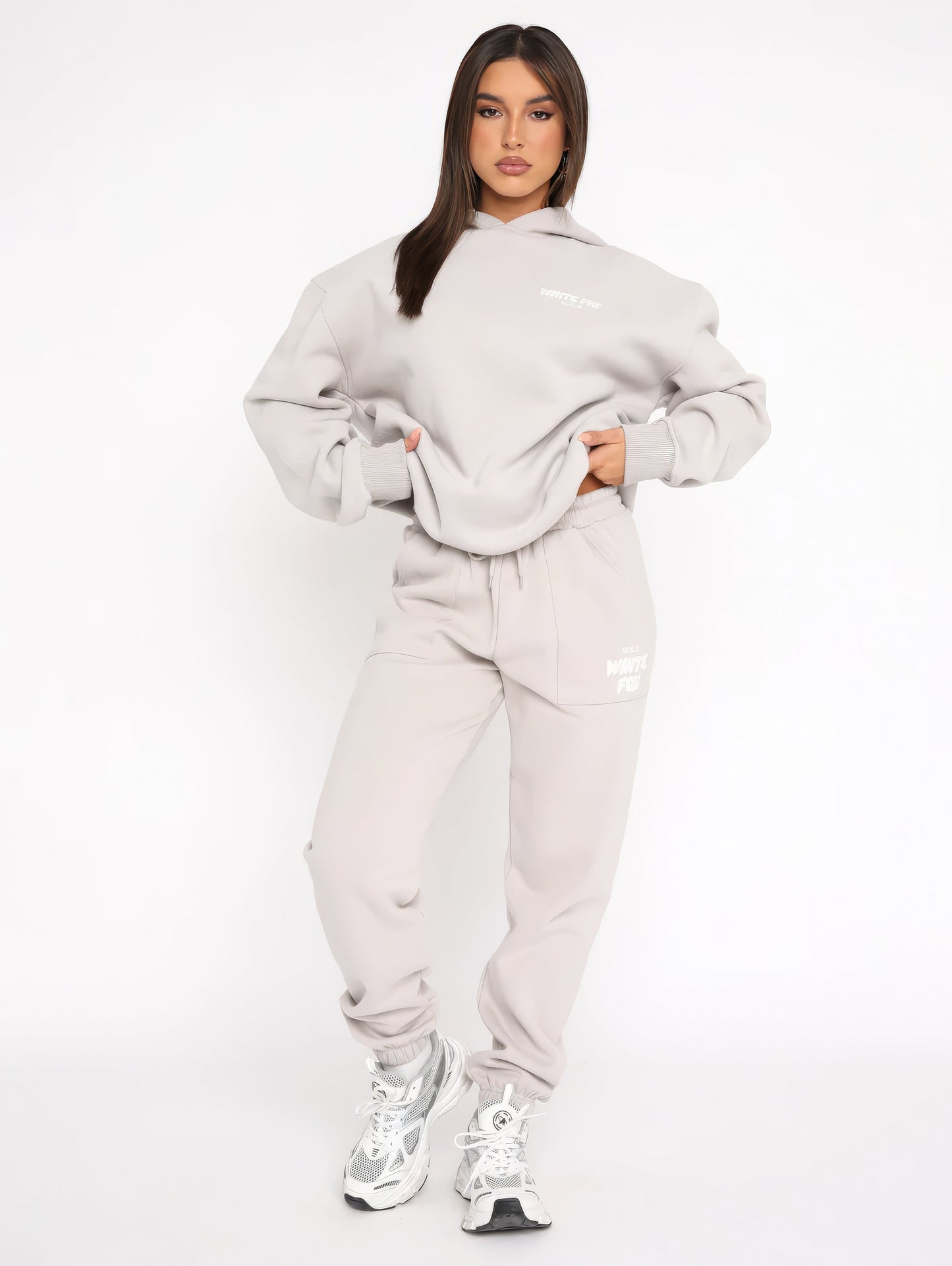 Trendy dames trainingspak - Dionne
