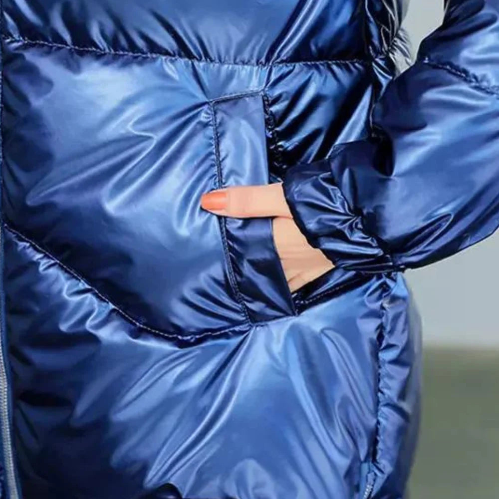 Amelia - comfortabele damesjas met warme capuchon