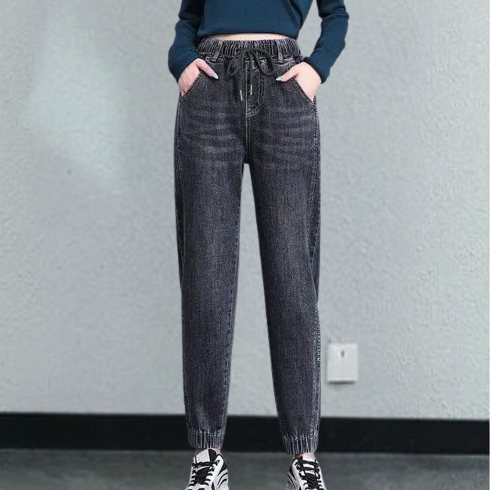 Lucrezia - trendy, casual damesjeans met verstelbaar taillekoord voor een perfecte pasvorm