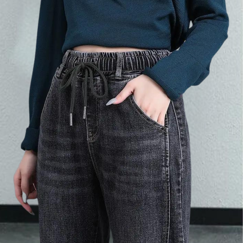 Lucrezia - trendy, casual damesjeans met verstelbaar taillekoord voor een perfecte pasvorm