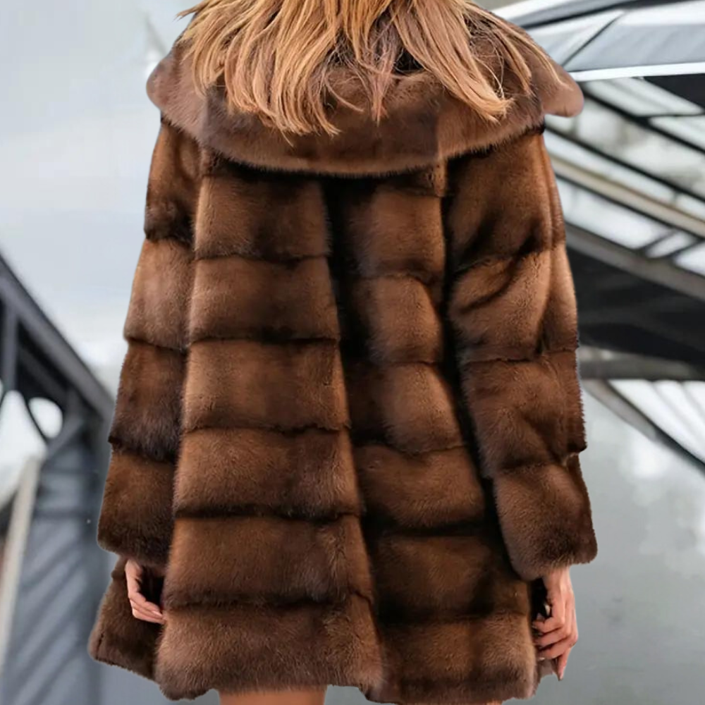 Jacinta - trendy damesjas met modieuze capuchon