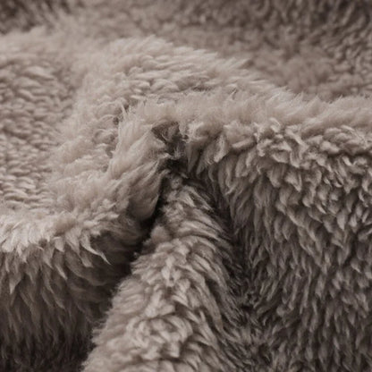 De onmisbare jassen met schapenvachtvoering van dit seizoen