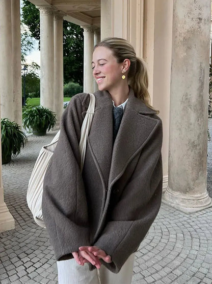 Wanda - elegante damesjas met revers-bovenkleding