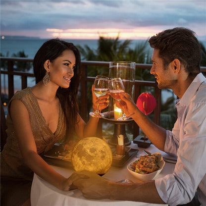 Mondlampe beim Essen