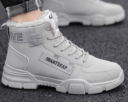 Ivantskap | stevige bontlaarzen