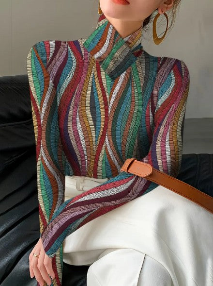 Maeve - veelkleurige top met hoge hals en lange mouwen