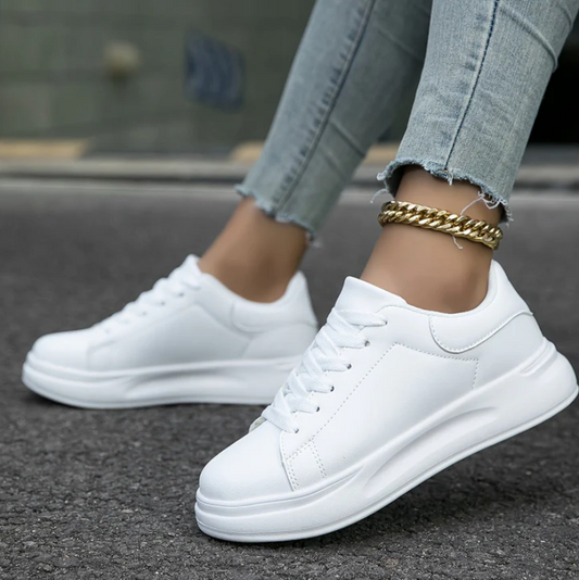 Amir | klassieke witte veterschoenen voor dames