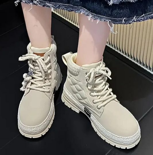 Warme en gezellige enkellaarsjes voor dames