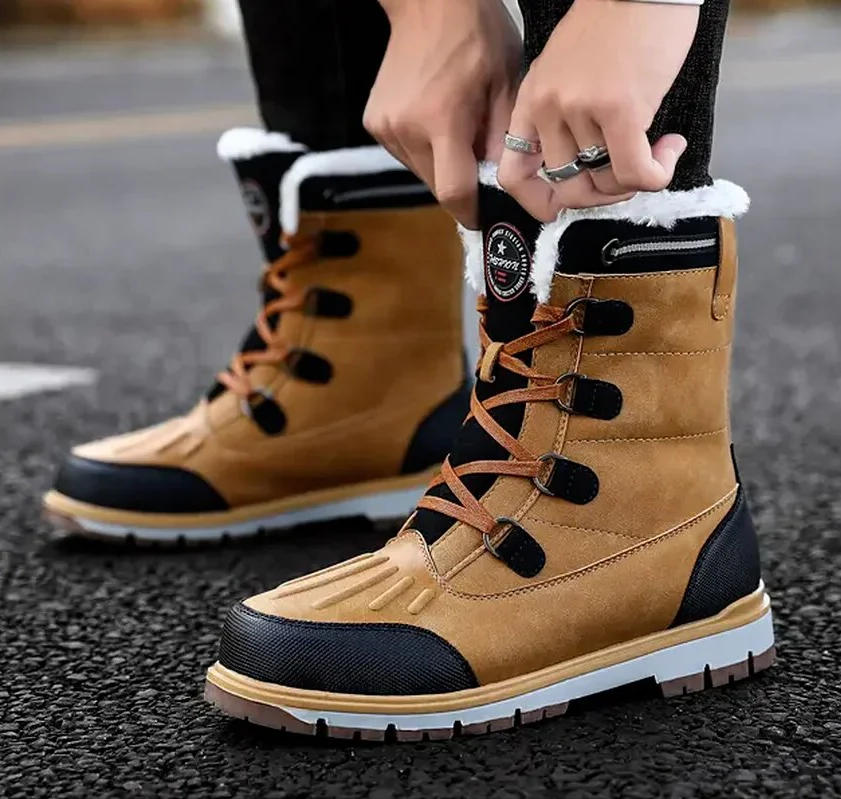 Weerbestendige en geïsoleerde herenlaarzen