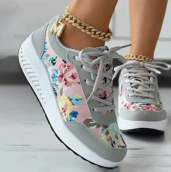 Lovisa - canvas schoenen met bloemmotief