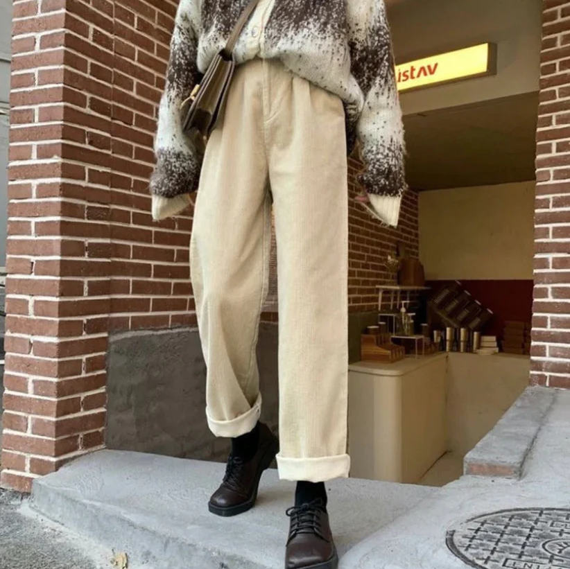 Malia - casual vrijetijdsbroek van corduroy