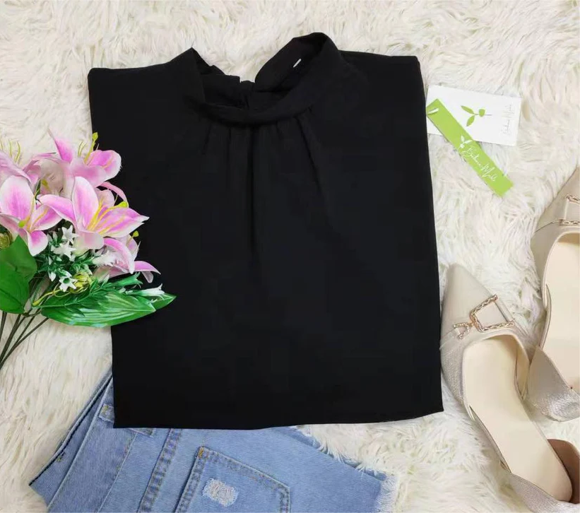 SpringStyle - zwarte effen kleur top met korte mouwen