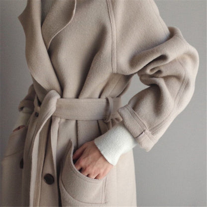 Elegante lange wollen damesjas - tijdloos en warm