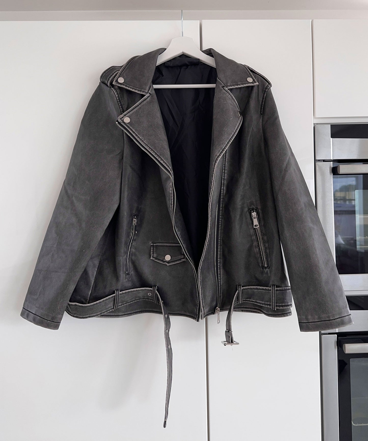 Zita - vegan oversized leren jas donkergrijs