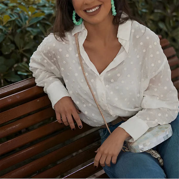 Kalina - elegante blouse met stippen