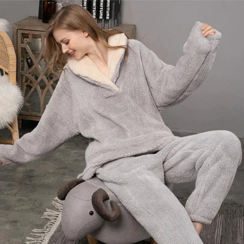 Colleen - pluizige fleece pyjamaset voor de nacht