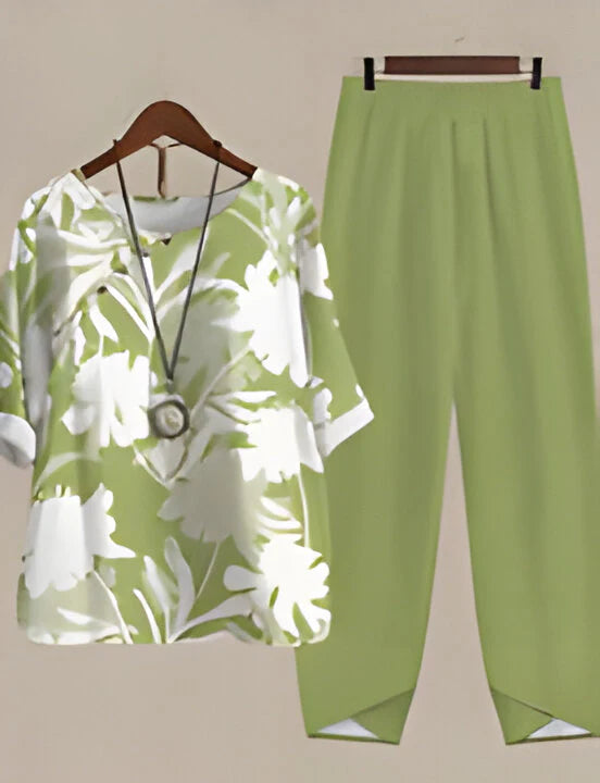 Saskia - casual outfit